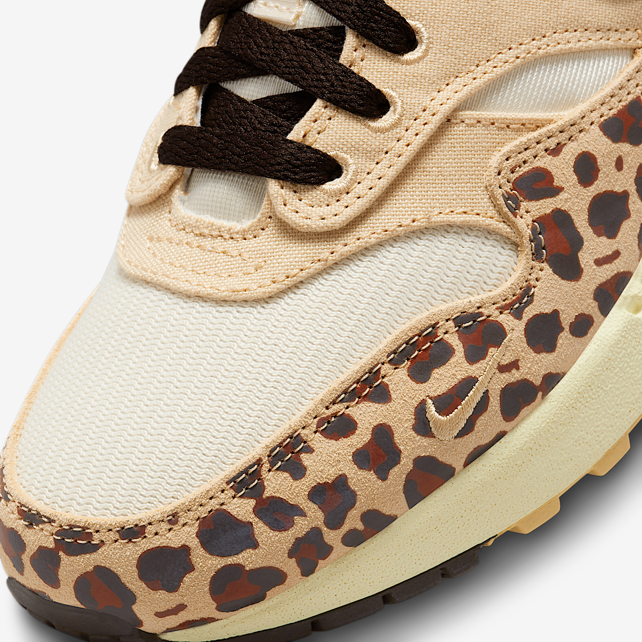 Nike Air Max 1 sneaker Sesame/Coconut Milk/Amber Brown/Cacao Wow