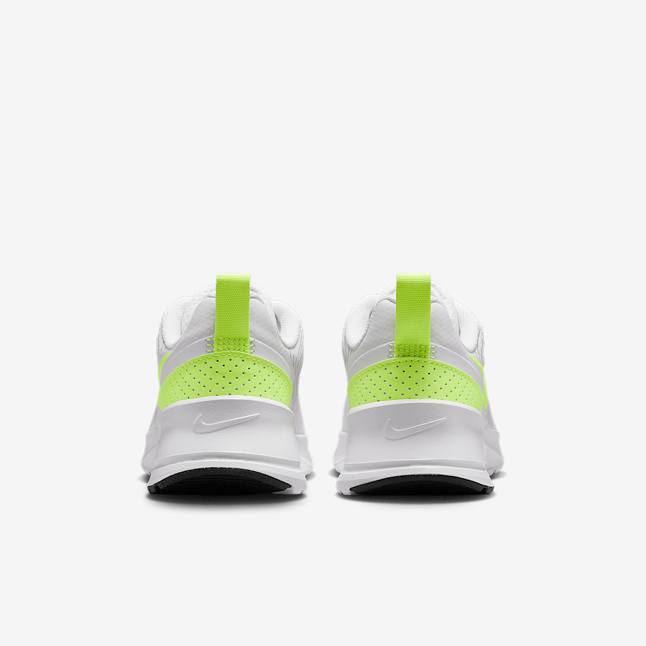 Nike Air Max Nuaxis sneaker Wit/Metallic Silver/Zwart/Volt