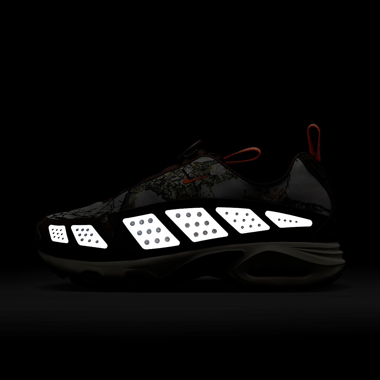 Nike Air Max SNDR sneaker Light Orewood Brown/Baroque Brown/Hyper Crimson