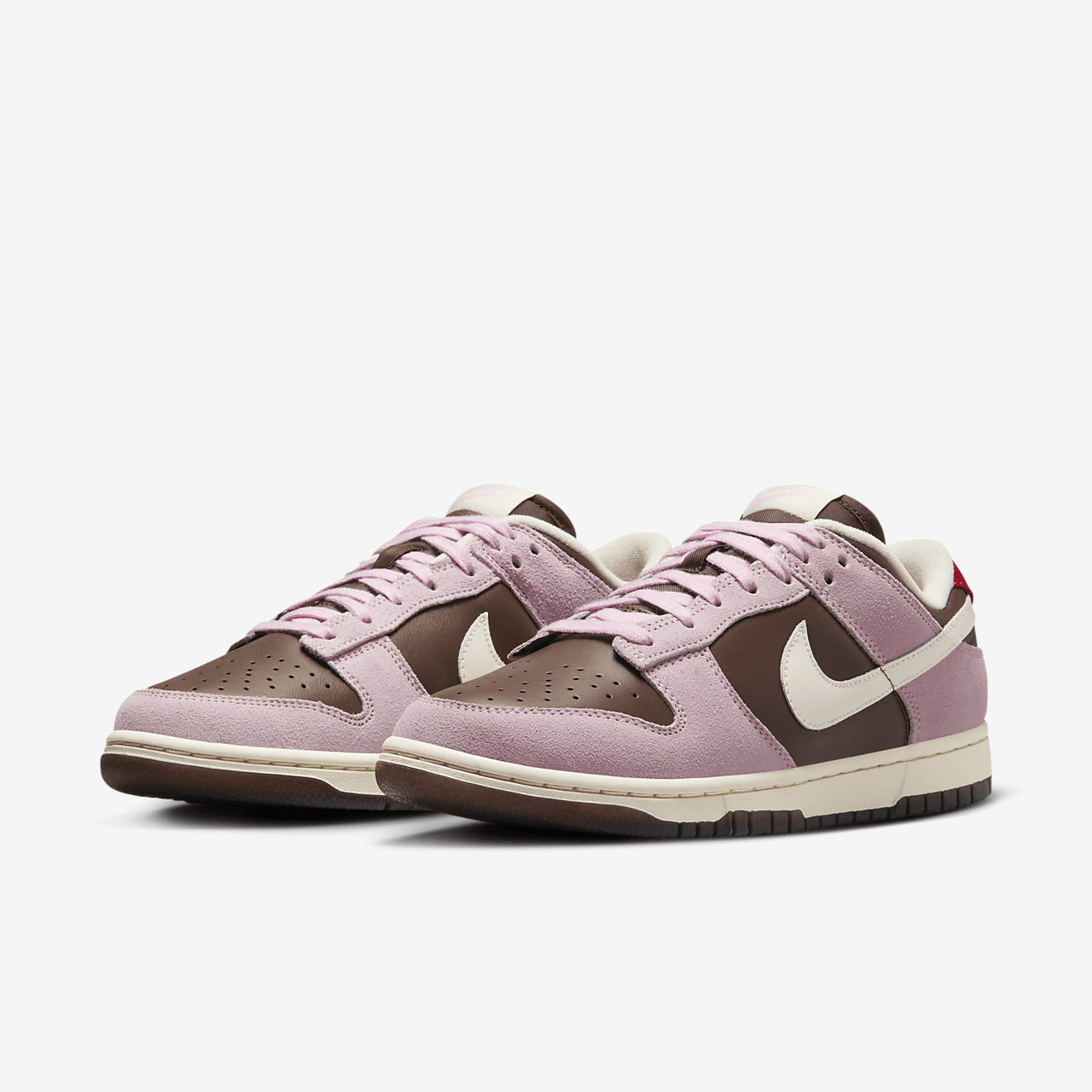 Nike Dunk Low sneaker Cacao Wow/Pink Foam/University Red/Pale Ivory