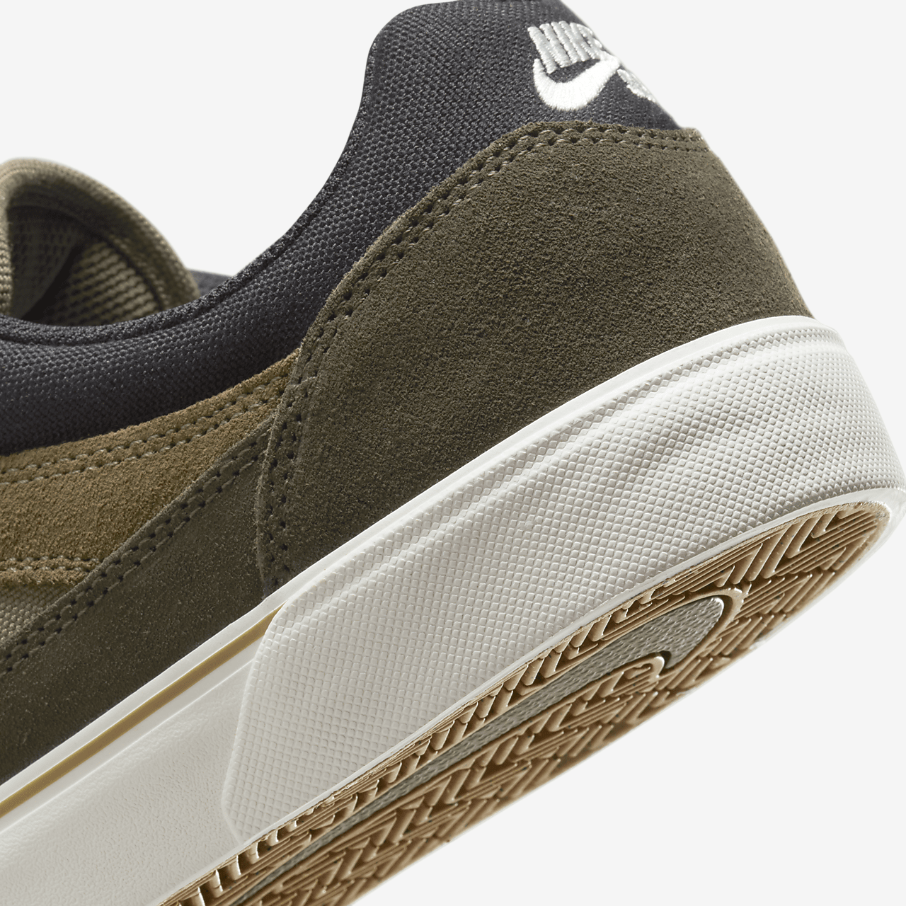 Nike  sneaker Medium Olive/Cargo Khaki/Zwart/Sail