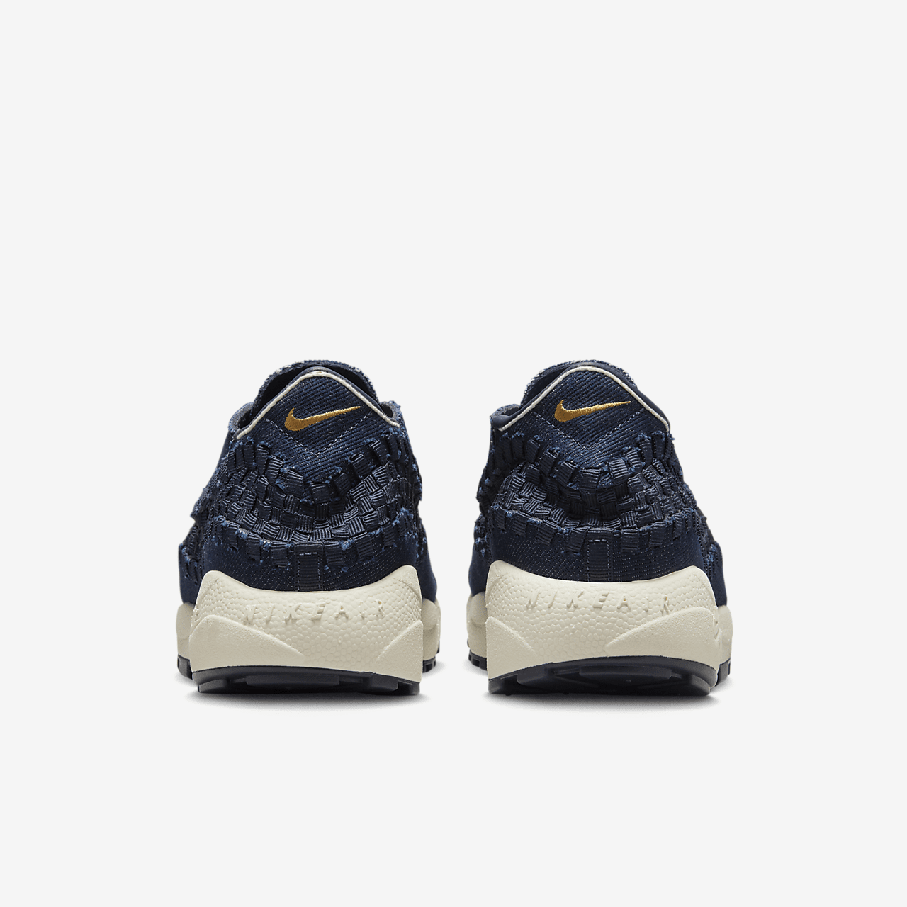 Nike  sneaker Denim/Obsidian/Coconut Milk/Wheat Gold