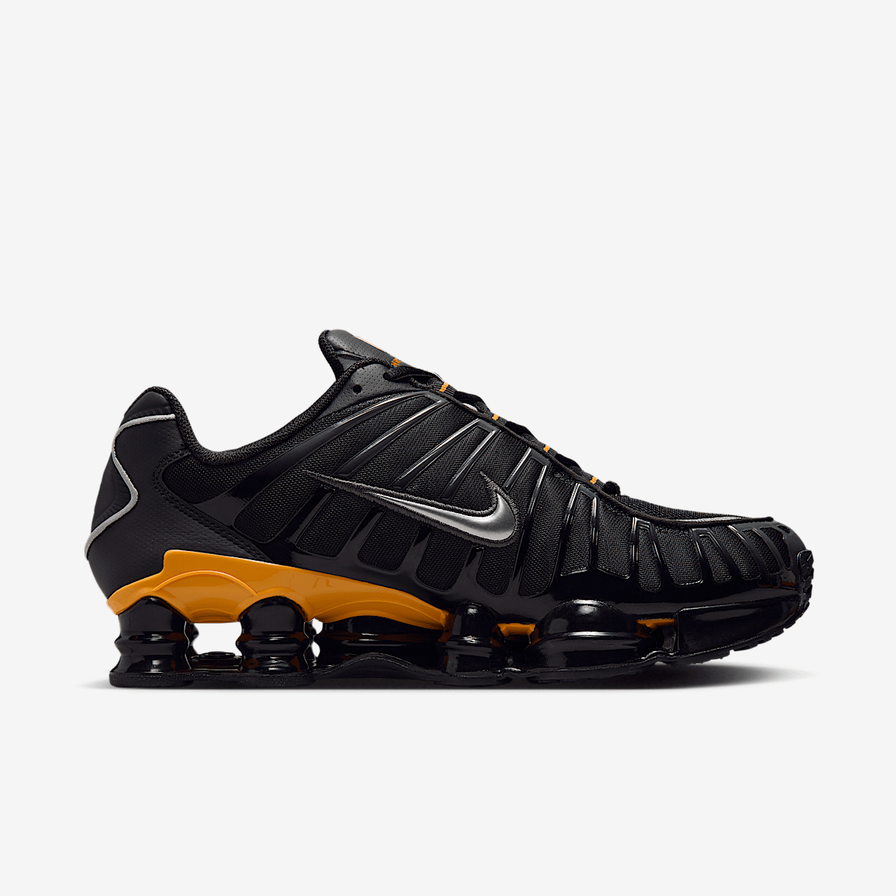 Nike Nike Shox sneaker Zwart/Varsity Maize/Playful Pink/Metallic Silver