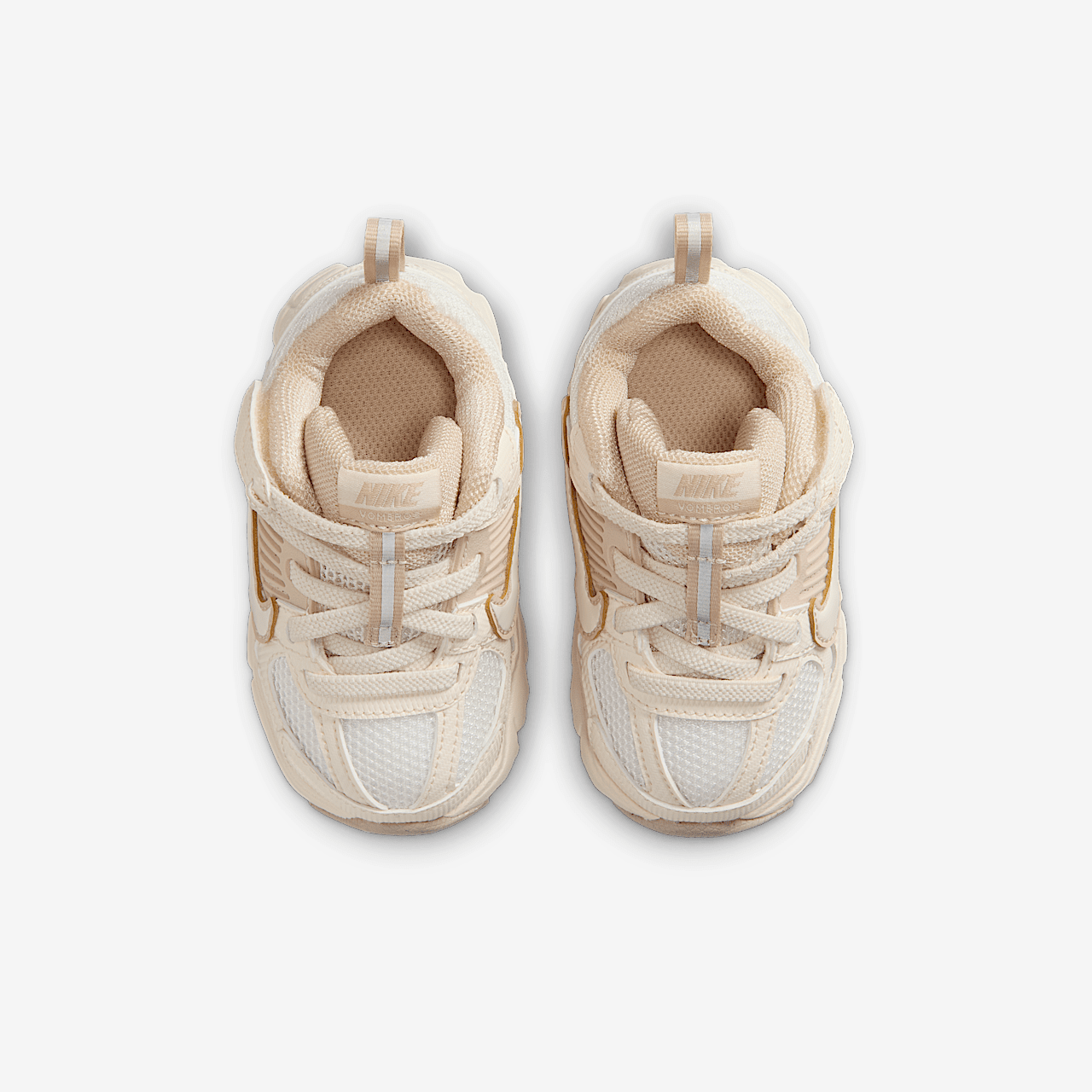 Nike Vomero sneaker Pale Ivory/Pale Ivory/Sanddrift/Pale Ivory