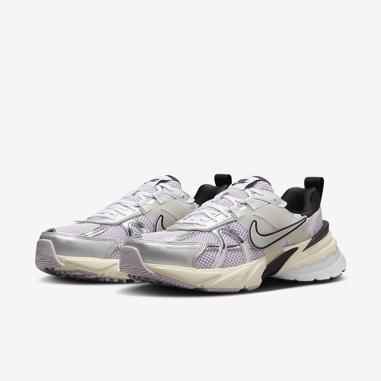 Nike  sneaker Doll/Zwart/Barely Grape/Metallic Silver