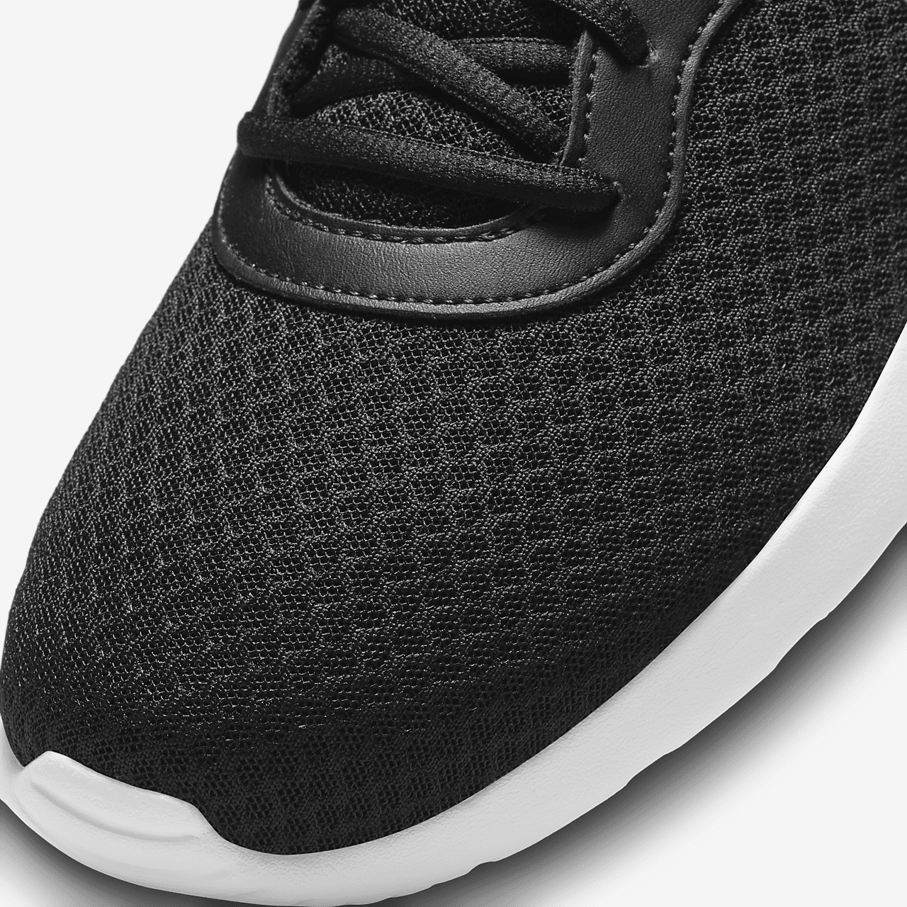 Nike Tanjun sneaker Zwart/Barely Volt/Zwart/Wit
