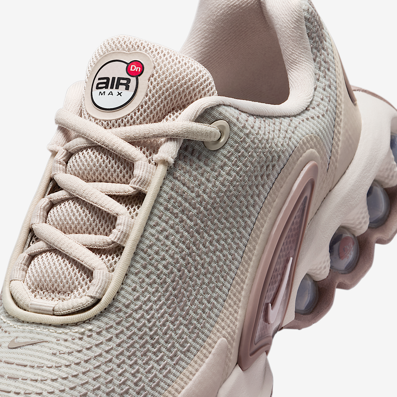 Nike Air Max DN sneaker Cream II/Taupe Haze/Tattoo/Silt Red