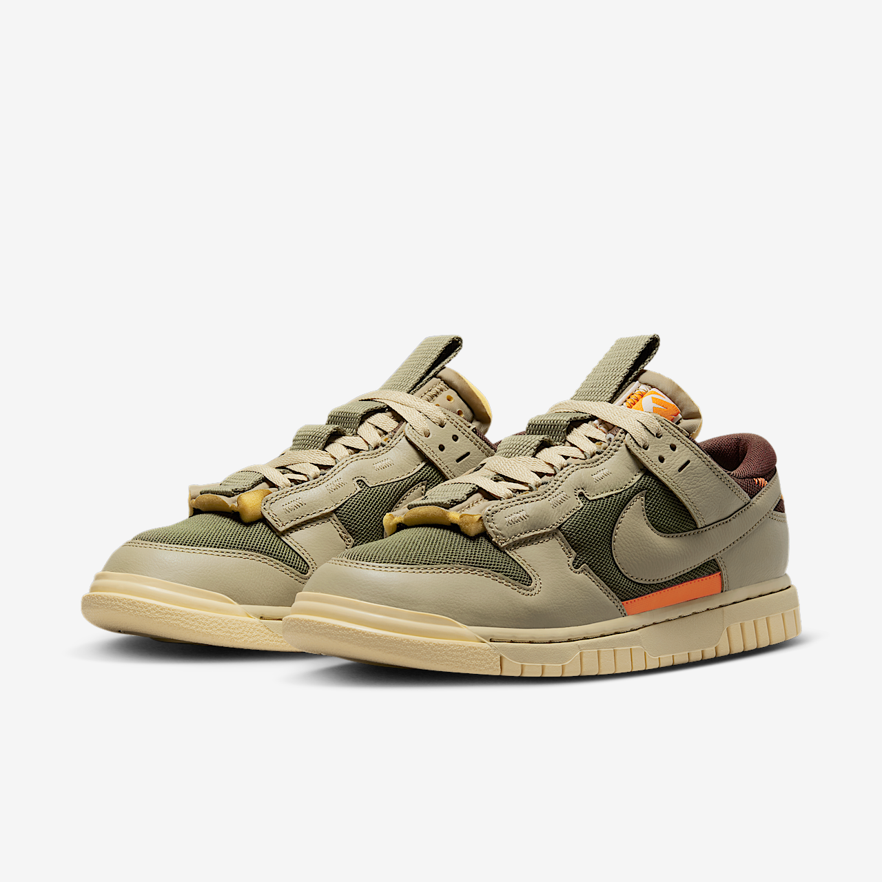 Nike Dunk sneaker Medium Olive/Earth/Safety Orange/Neutral Olive
