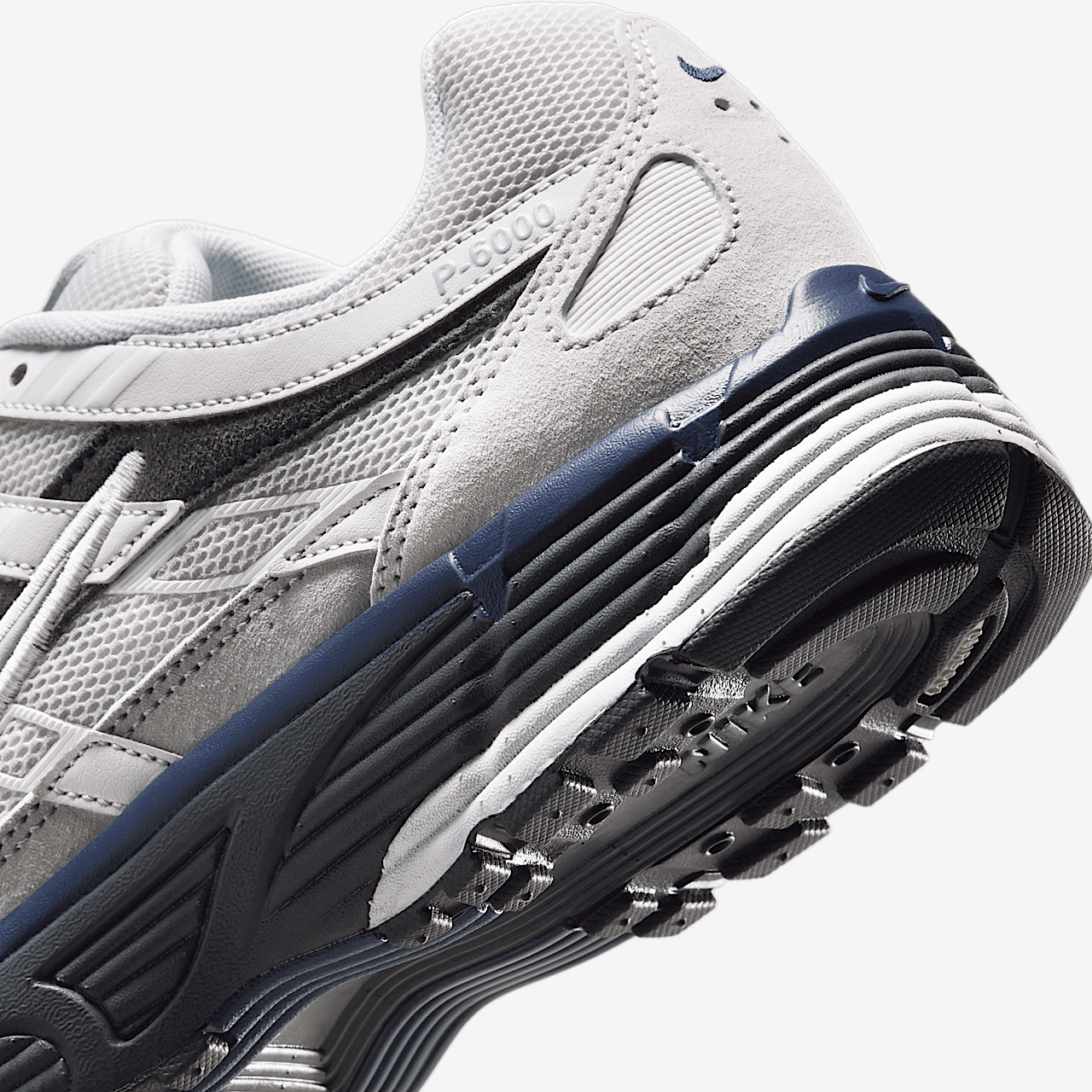 Nike P-6000 sneaker Photon Dust/Anthracite/Summit White/Light Smoke Grey