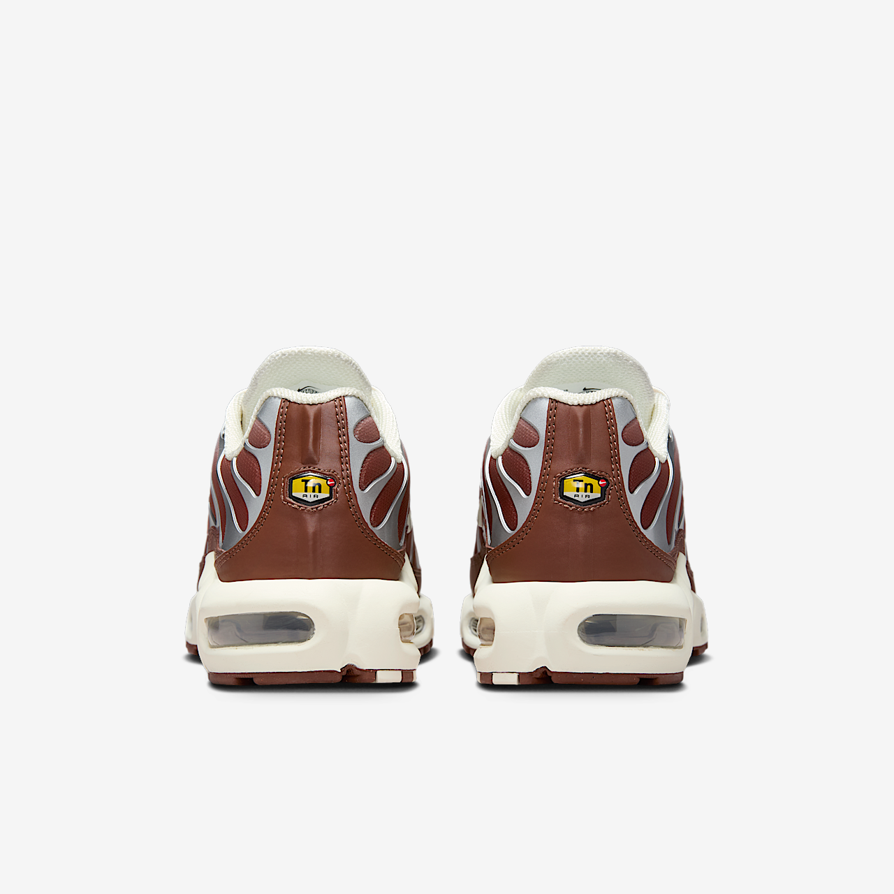 Nike Air Max Plus sneaker Fauna Brown/College Grey/Metallic Silver/Soft Pearl