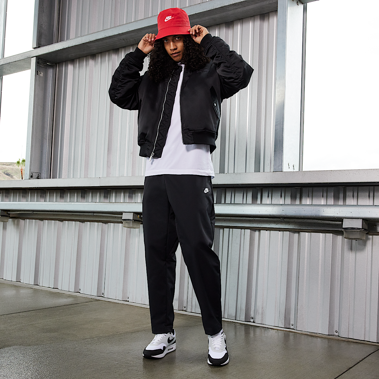 Nike Air Max 1 sneaker Wit/Pure Platinum/Zwart