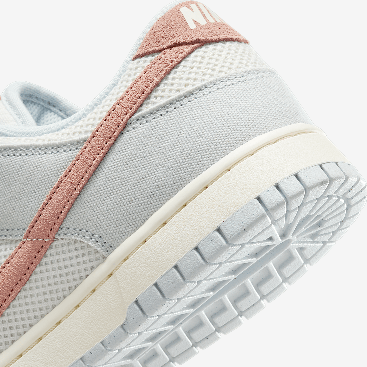 Nike Dunk Low sneaker Pure Platinum/Phantom/Pale Ivory/Fossil Rose