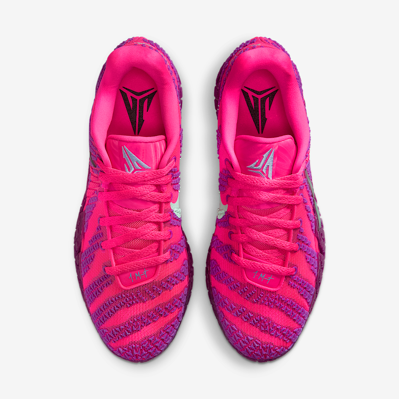 Nike  sneaker Hyper Pink/Zwart/Viotech/Mint Foam