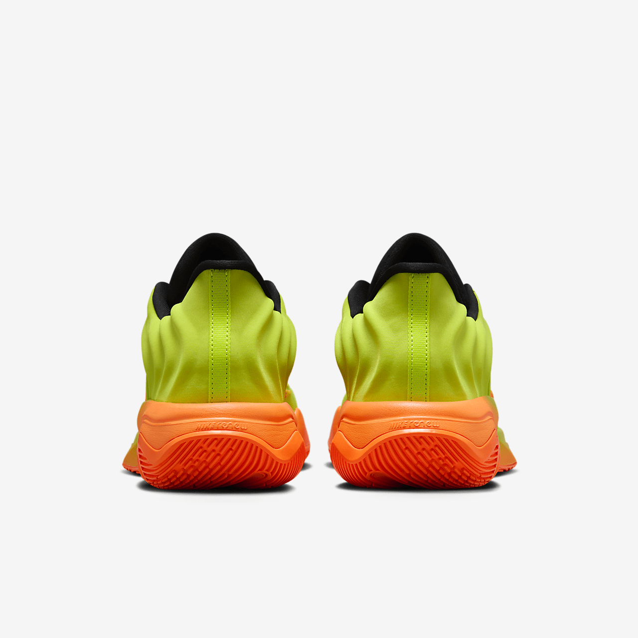 Nike  sneaker Cyber/Sundial/Lightning/Bright Mandarin