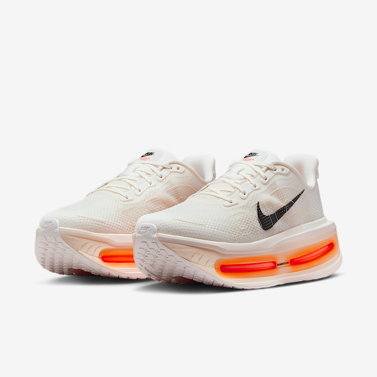 Nike Vomero sneaker Sail/Coconut Milk/Total Orange/Zwart