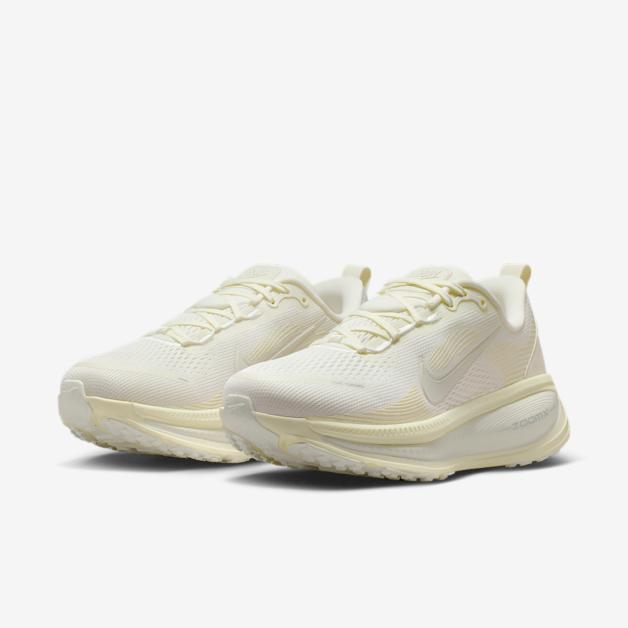 Nike Vomero sneaker Sail/Coconut Milk/Wit/Summit White