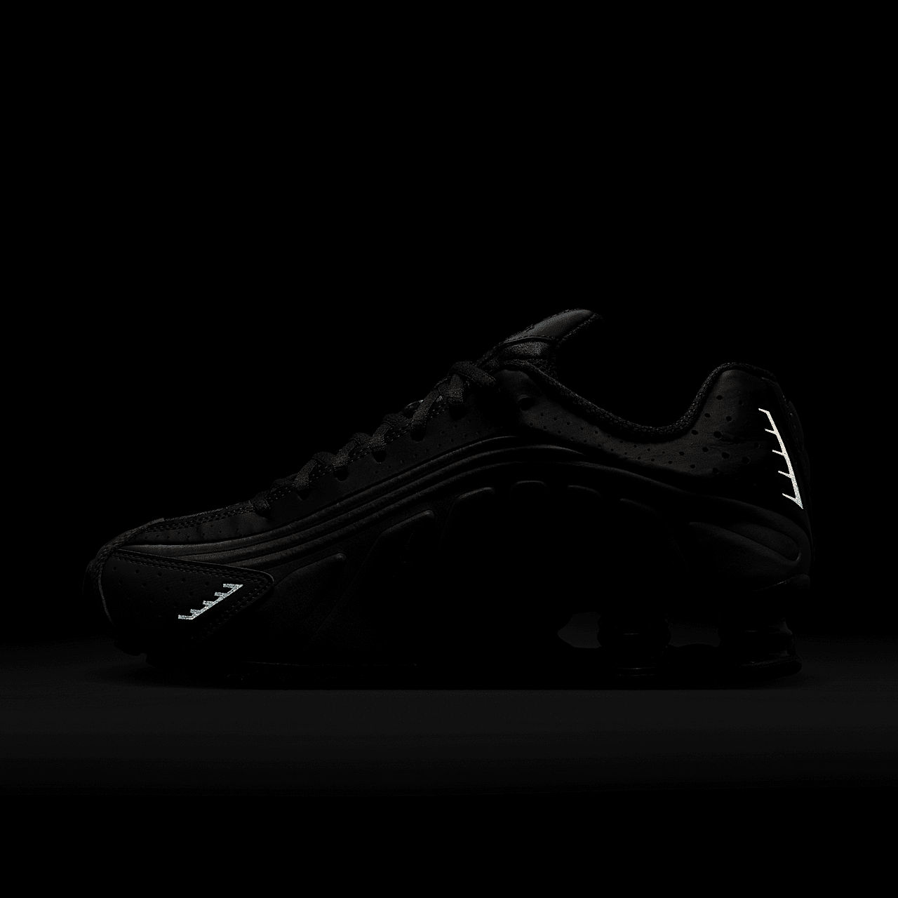 Nike Shox sneaker Off Noir/Ironstone/Dark Smoke Grey/Off Noir