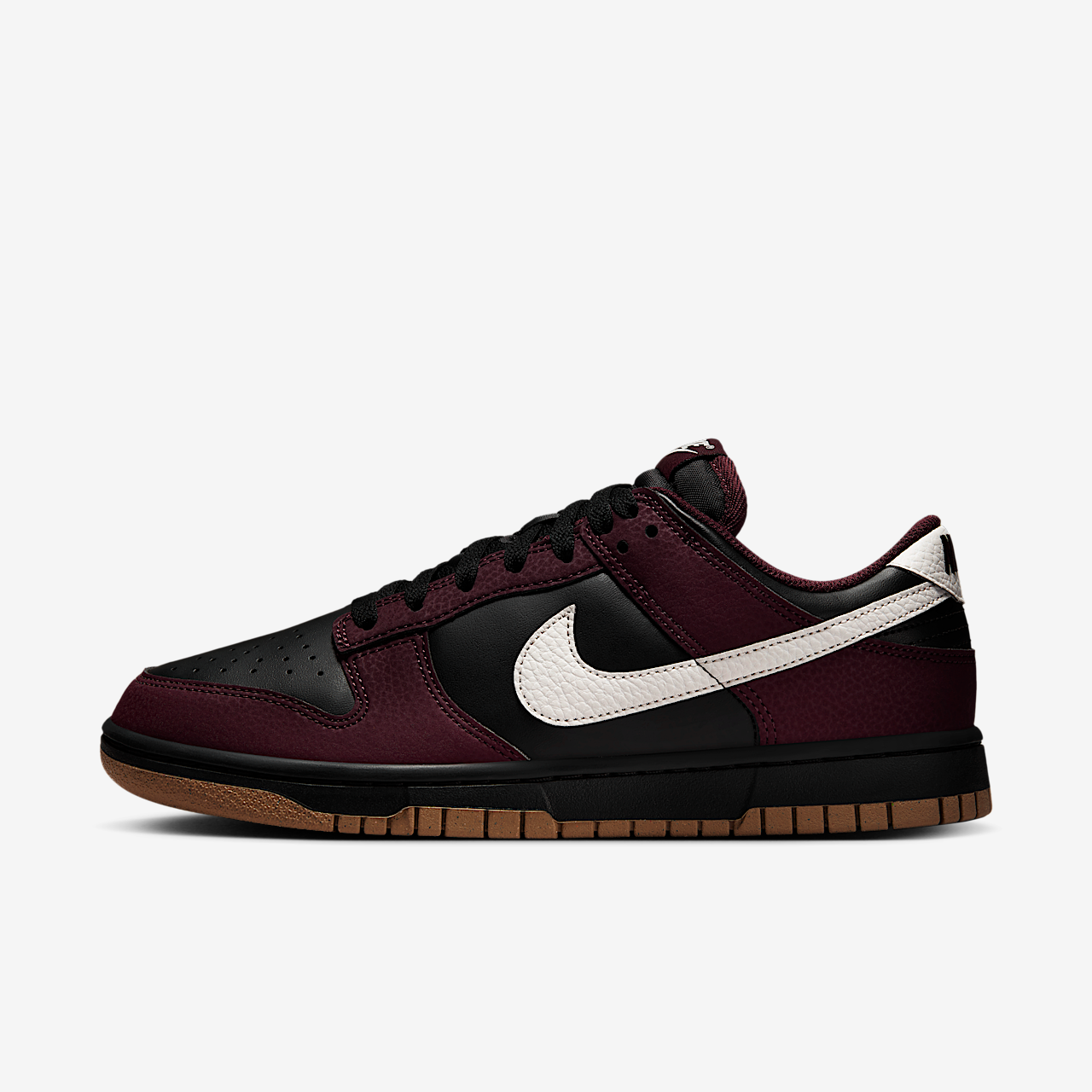 Nike Dunk Low sneaker Burgundy Crush/Zwart/Khaki/Phantom