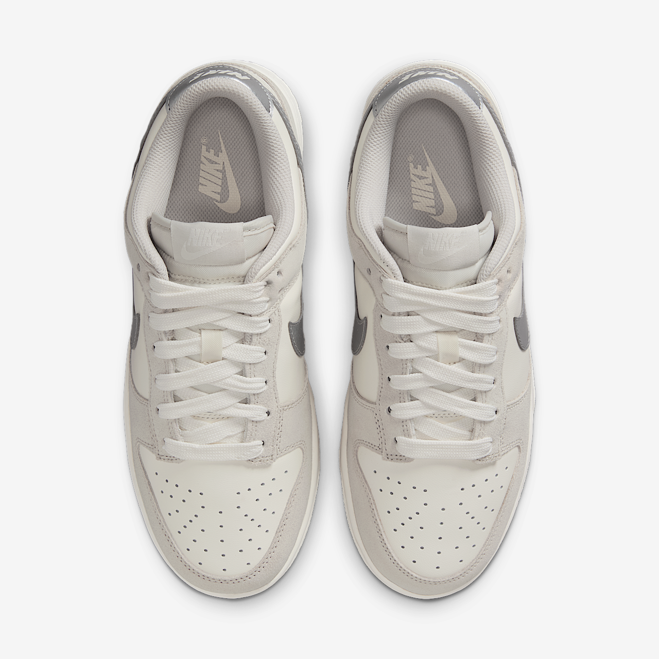 Nike Dunk Low sneaker Sail/Light Bone/Metallic Silver