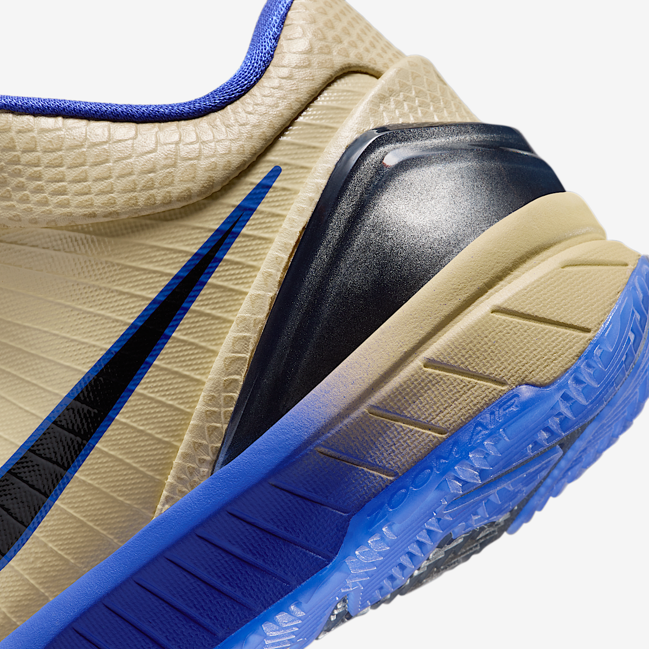 Nike Kobe sneaker Team Gold/Zwart