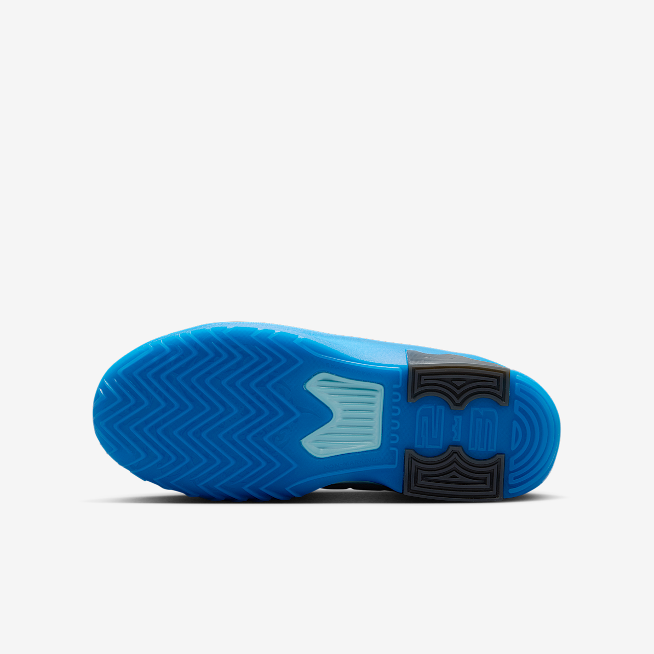 Nike LeBron sneaker Cool Grey/Psychic Blue/Glacier Ice/Aurora Blue