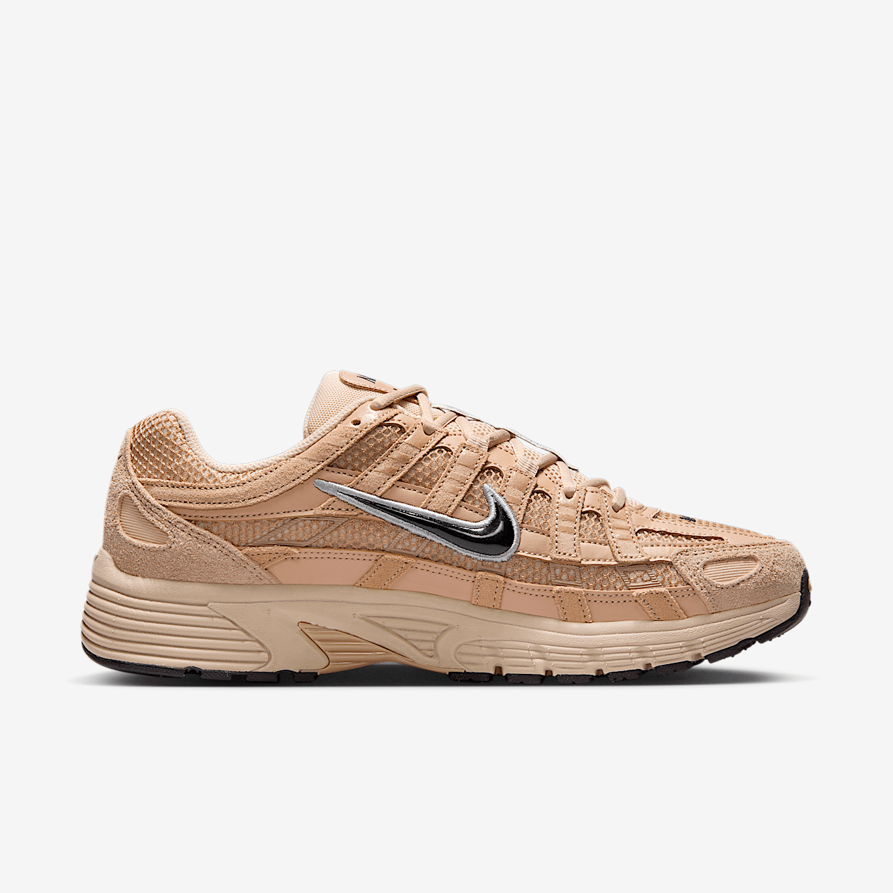 Nike P-6000 sneaker Hemp/Sanddrift/Metallic Silver/Zwart