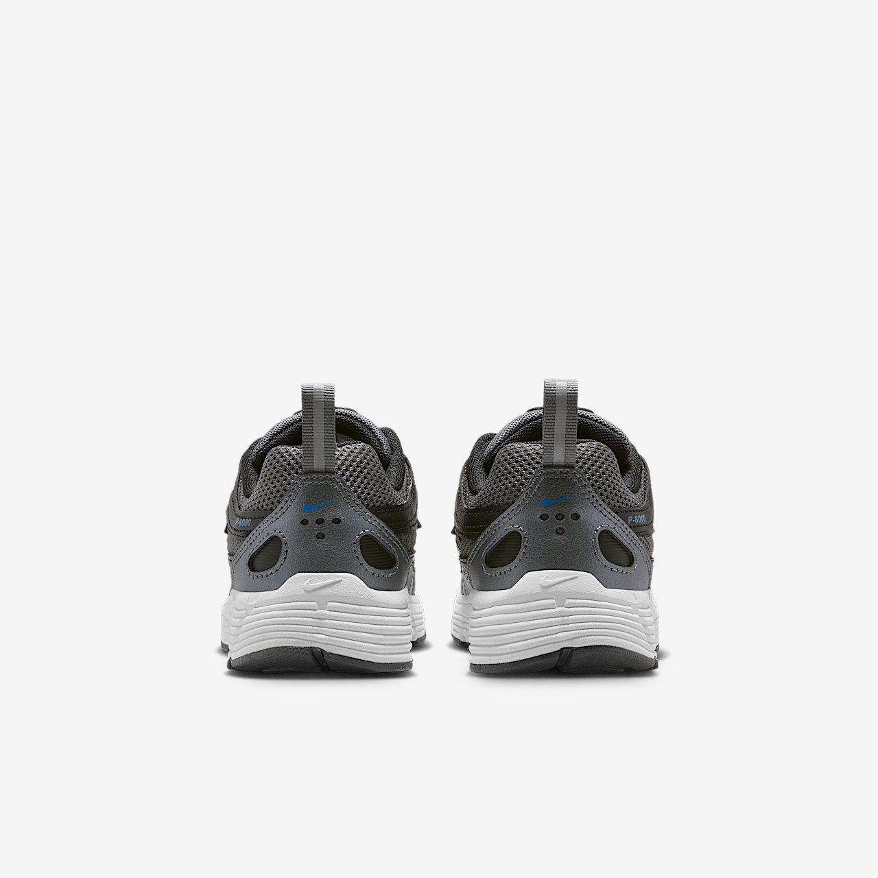 Nike P-6000 sneaker Smoke Grey/Zwart/Platinum Tint/Dutch Blue