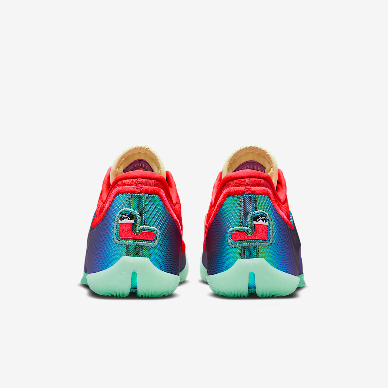 Nike LeBron sneaker Bright Crimson/Dusty Amethyst/Barely Volt/Meerkleurig