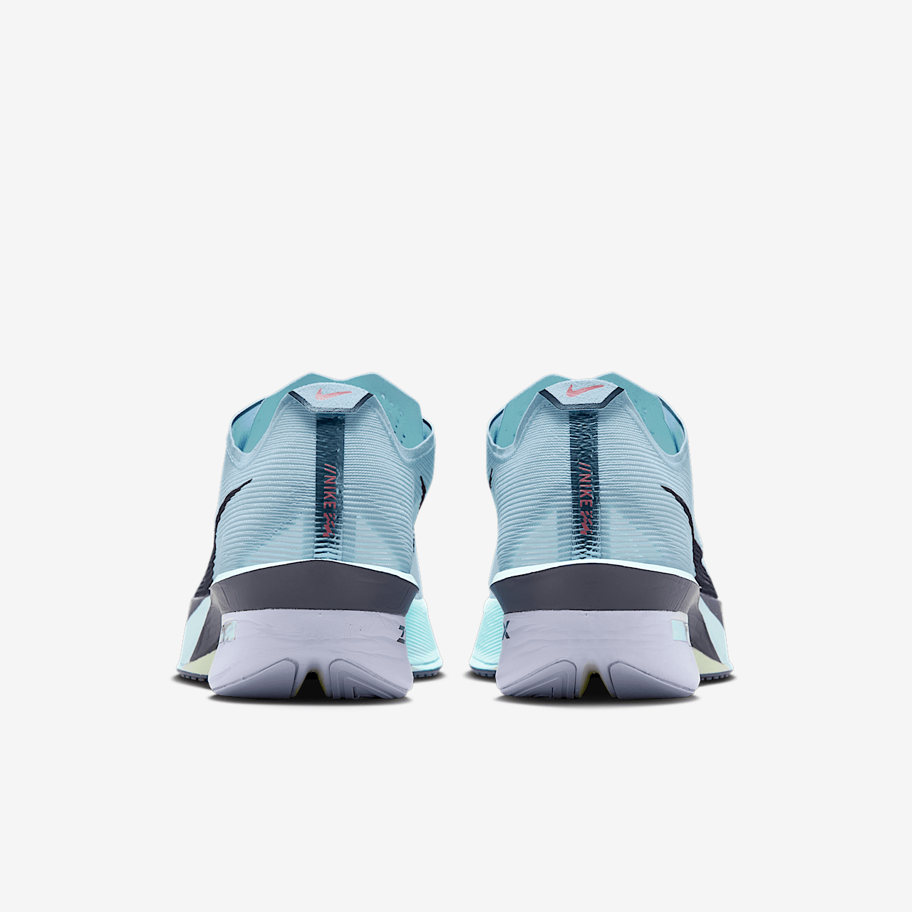 Nike  sneaker Glacier Blue/Blue Tint/Amethyst Tint/Gridiron