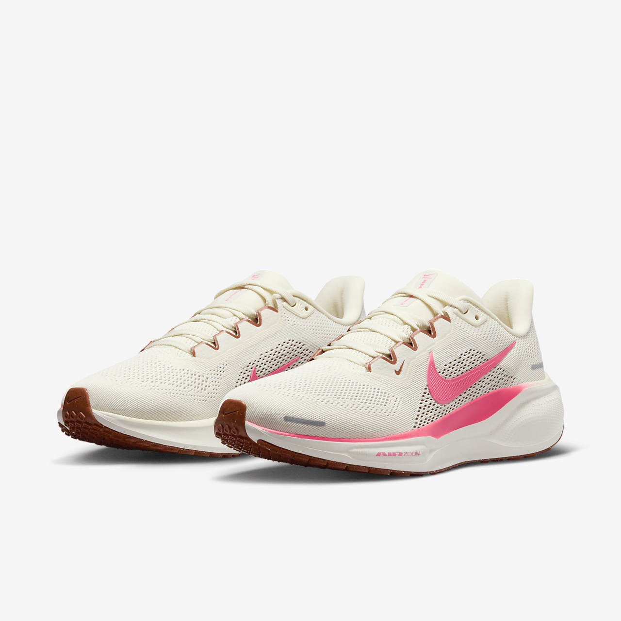 Nike Pegasus sneaker Coconut Milk/Photon Dust/Sail/Hot Punch