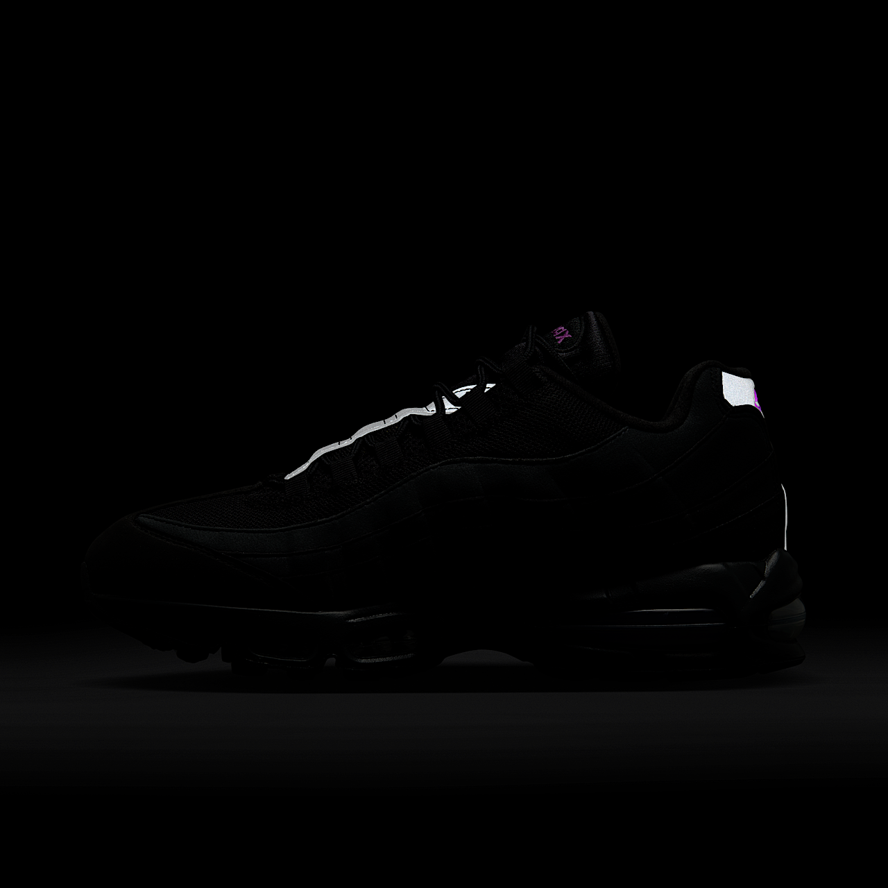 Nike Air Max sneaker Zwart/Off Noir/Smoke Grey/Vivid Purple
