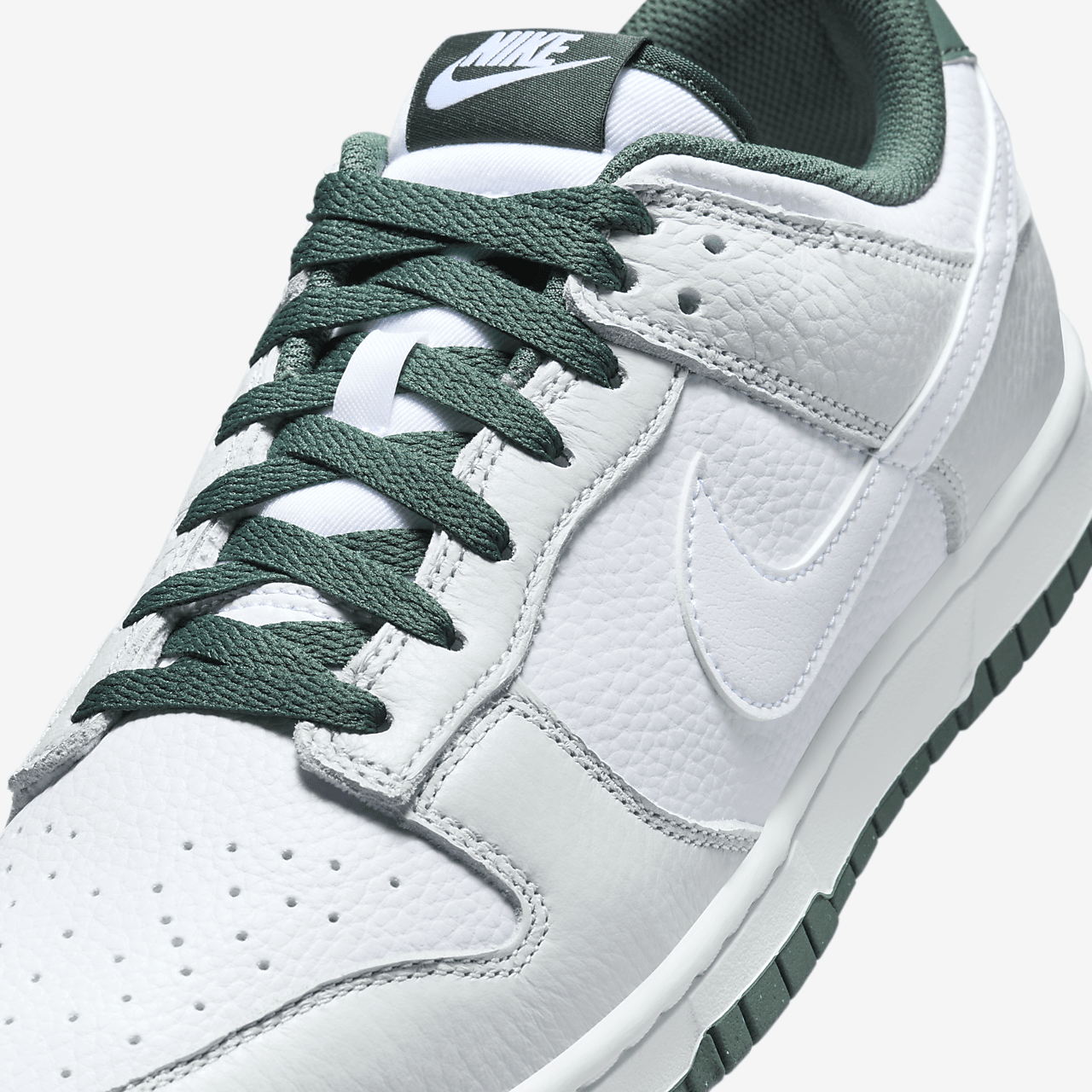 Nike Dunk Low sneaker Photon Dust/Vintage Green/Summit White/Wit