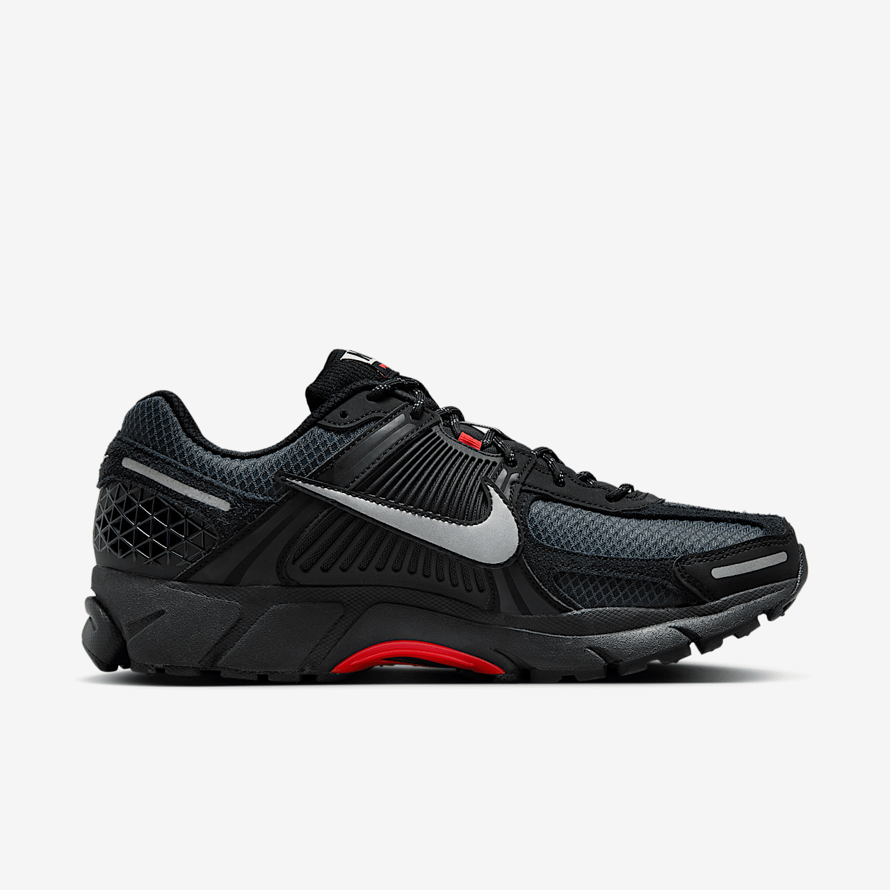 Nike Vomero sneaker Zwart/Bright Crimson/Anthracite/Metallic Silver