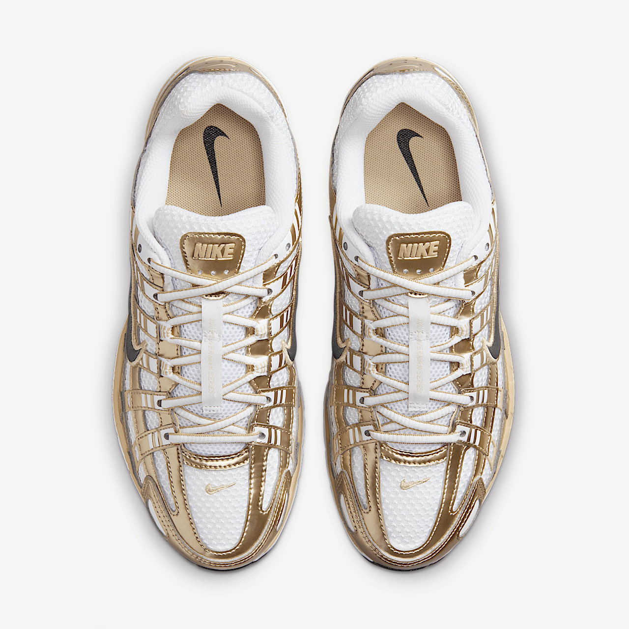 Nike P-6000 sneaker Wit/Grain/Metallic Gold Grain/Zwart
