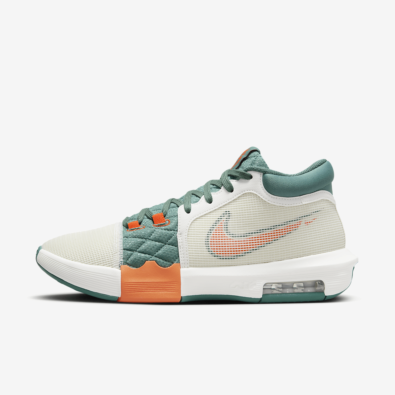 Nike LeBron sneaker Sail/Bicoastal/Campfire Orange/Safety Orange