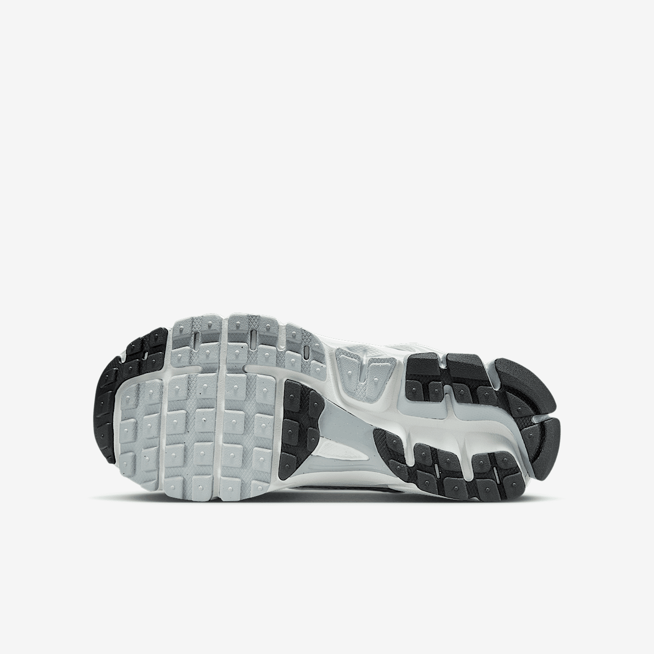 Nike Vomero sneaker Pure Platinum/Summit White/Dark Grey/Metallic Silver