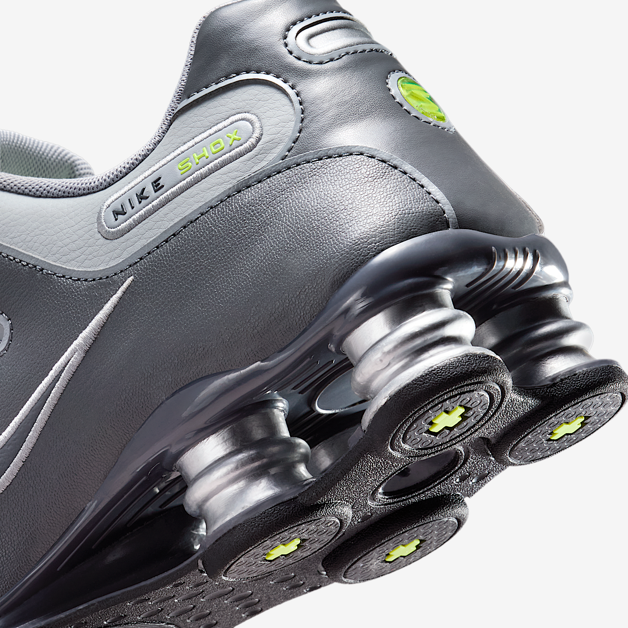 Nike Nike Shox sneaker Dark Grey/Wolf Grey/Volt/Dark Grey