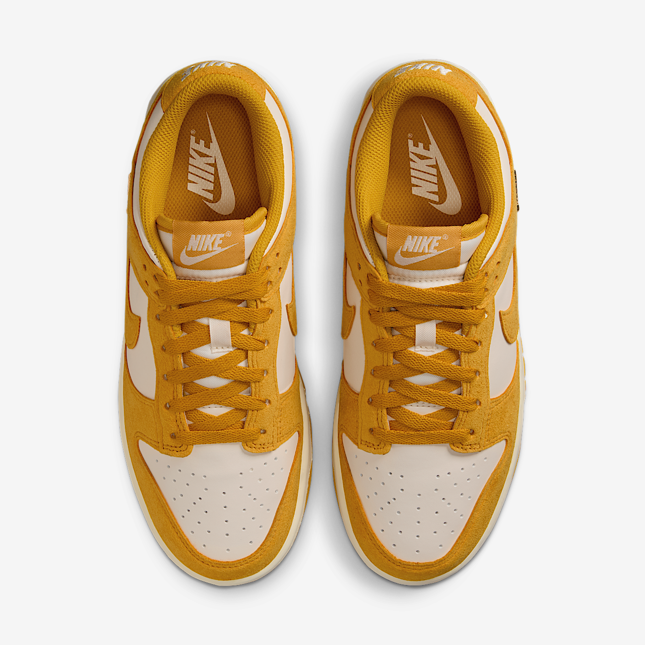 Nike Dunk Low sneaker Pale Ivory/Sail/Metallic Gold/Dark Sulfur