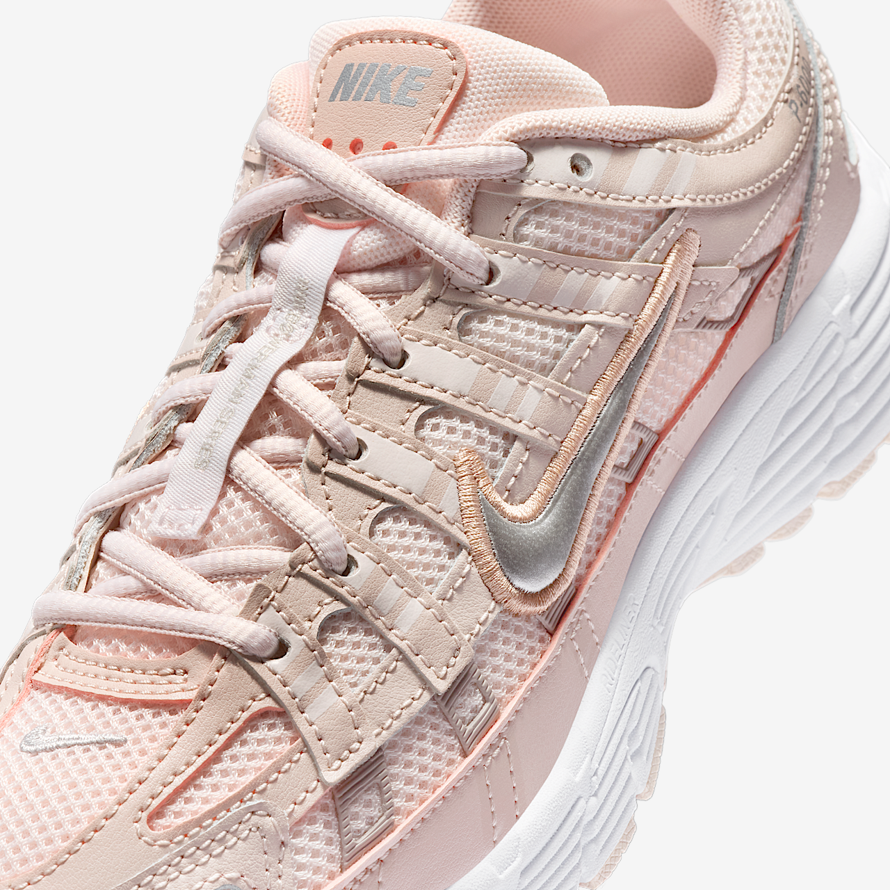 Nike P-6000 sneaker Silt Red/Light Soft Pink/Particle Pink/Metallic Silver