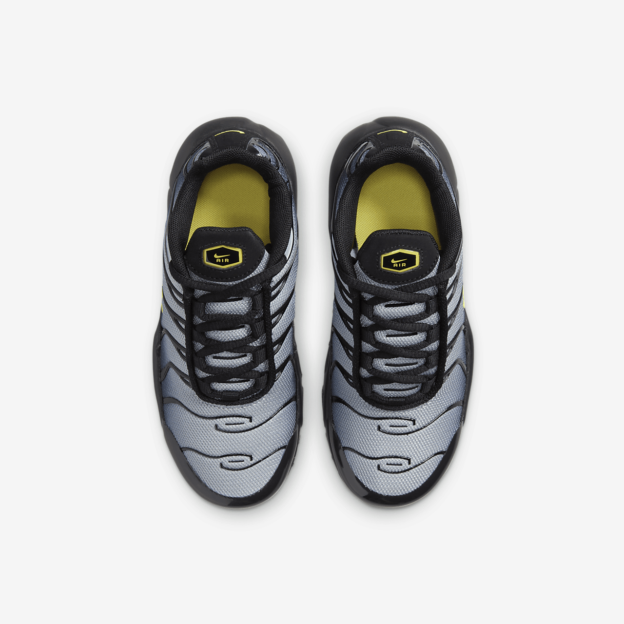 Nike Air Max Plus sneaker Zwart/Wolf Grey/Opti Yellow