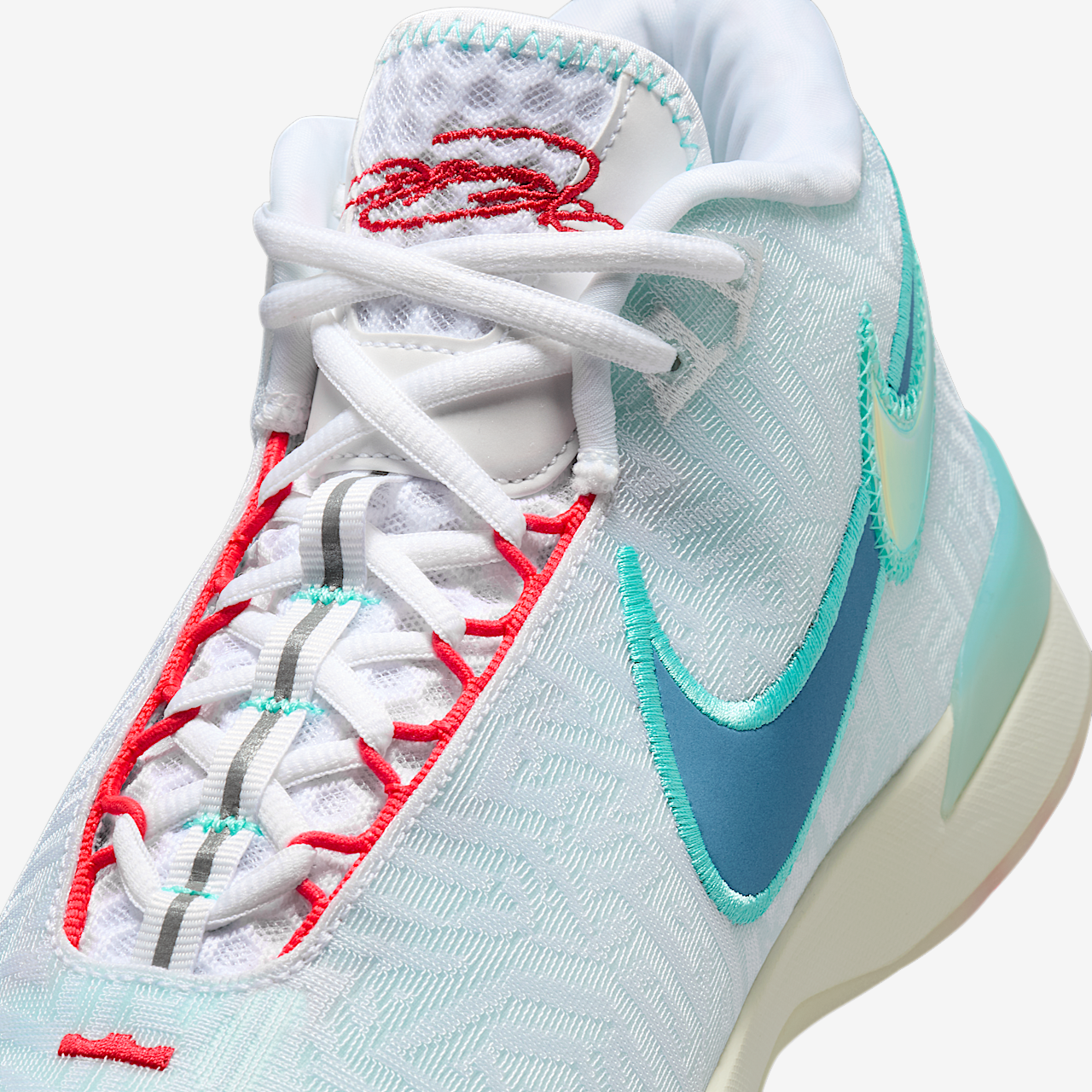 Nike LeBron sneaker Wit/Aurora Green/Siren Red/Aegean Storm