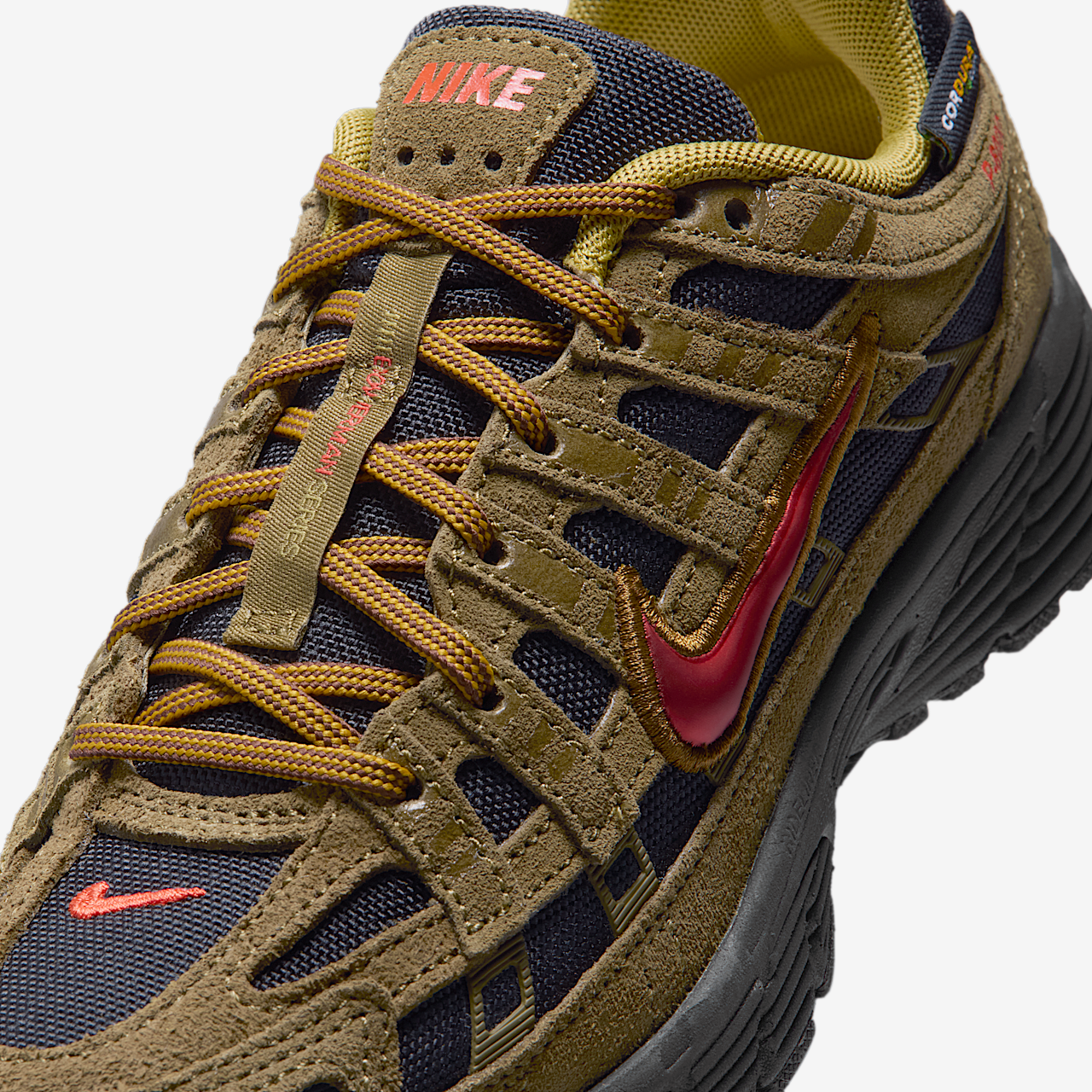 Nike P-6000 sneaker Olive Flak/Zwart/Quantum Moss/Picante Red