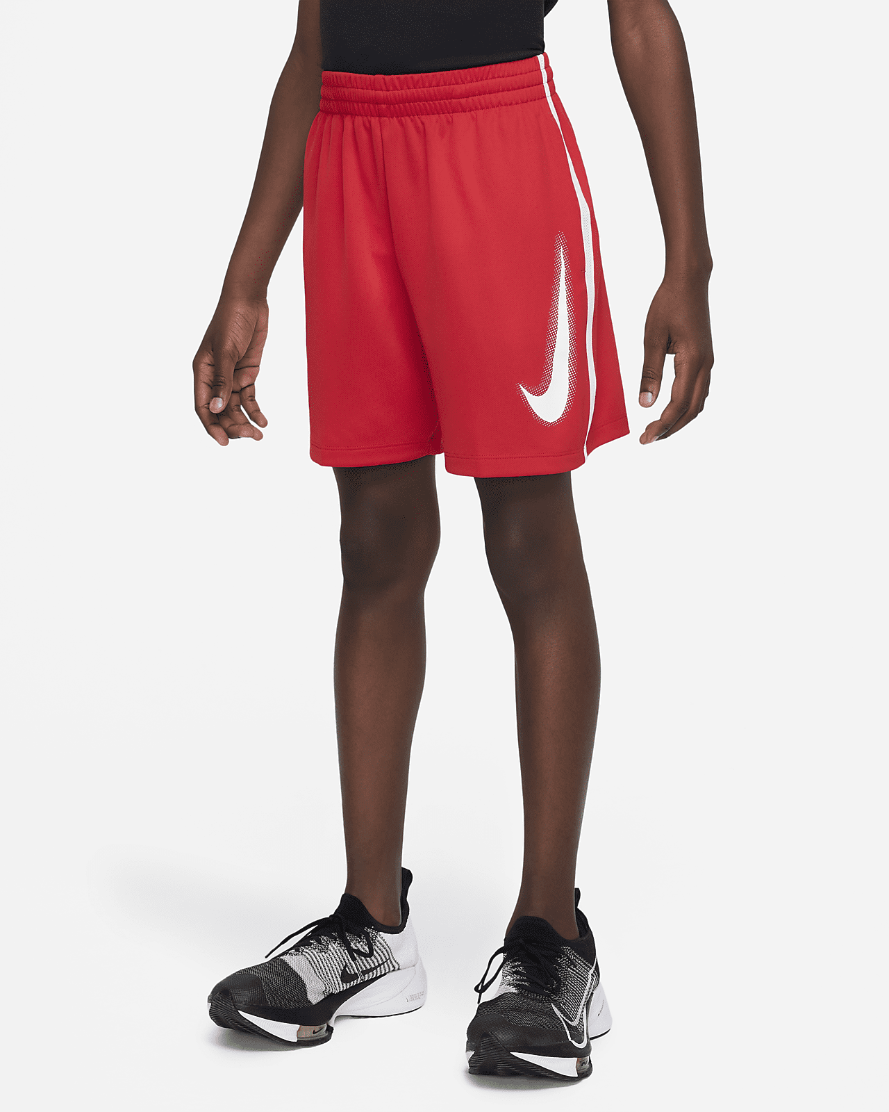 Подростковые шорты Nike Dri-FIT Multi+ для тренировок по цене 5380.0 ...