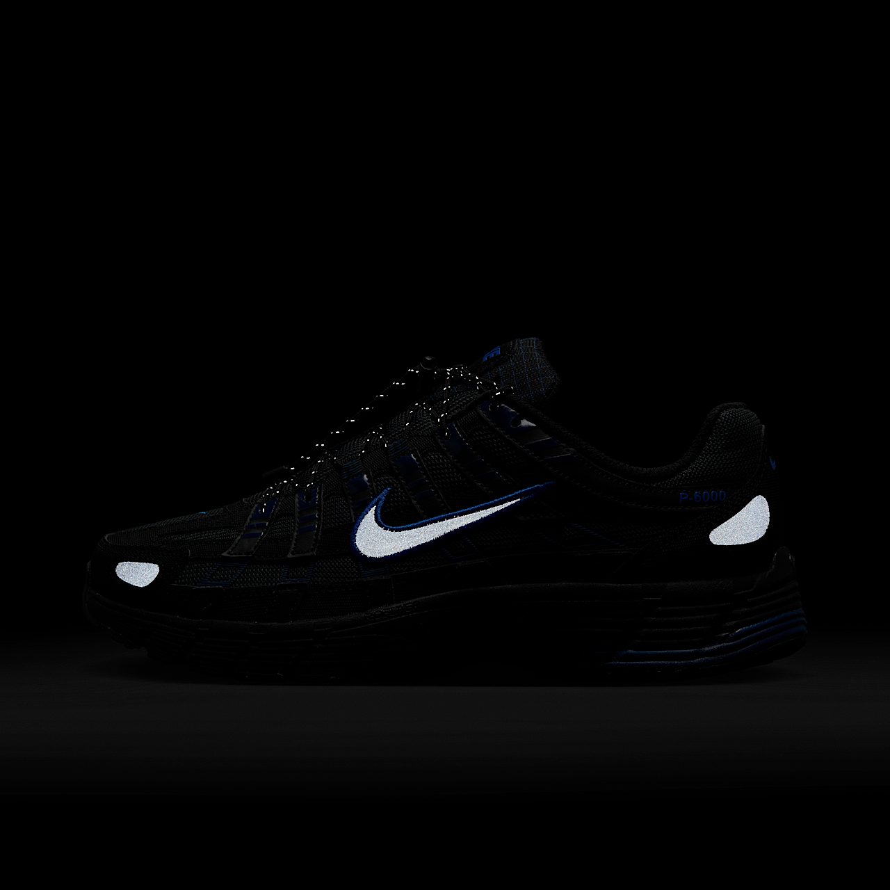 Nike P-6000 sneaker Zwart/Anthracite/Blue Void/Racer Blue