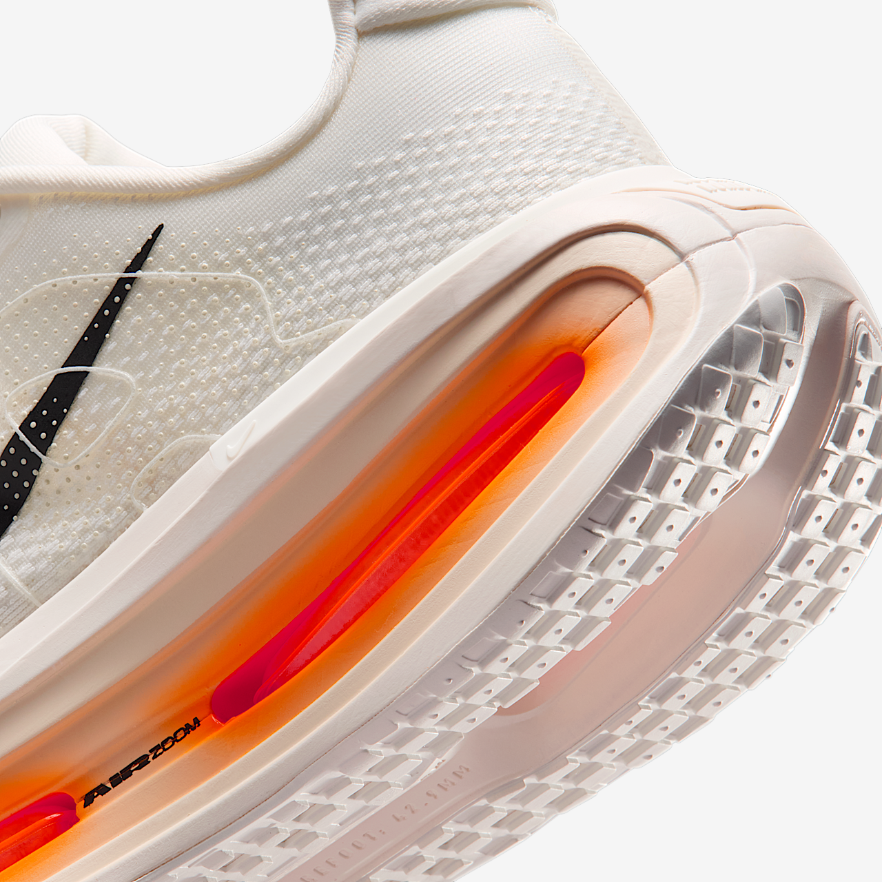 Nike Vomero sneaker Sail/Coconut Milk/Total Orange/Zwart
