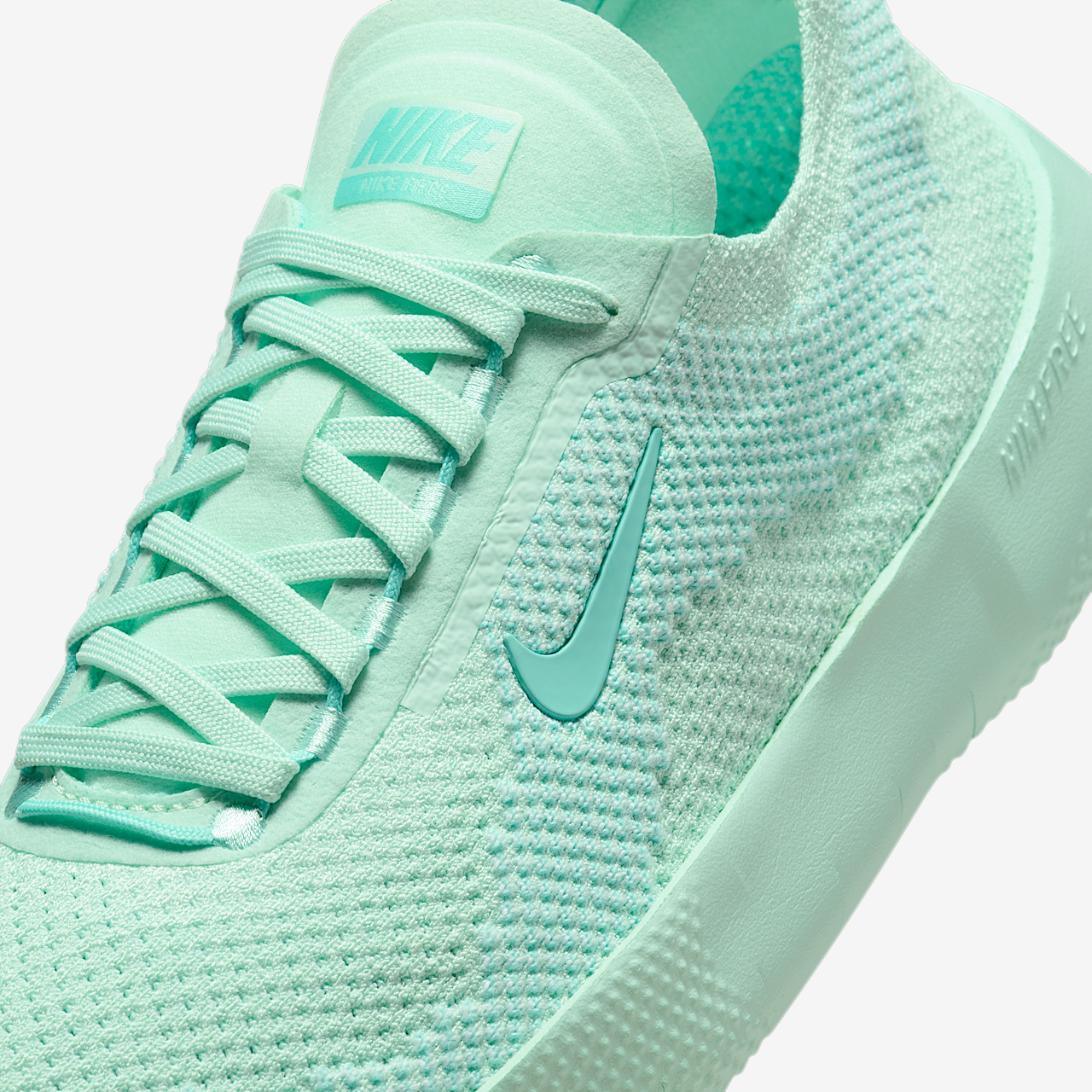 Nike Free sneaker Mint Foam/Glacier Blue/Bleached Turquoise