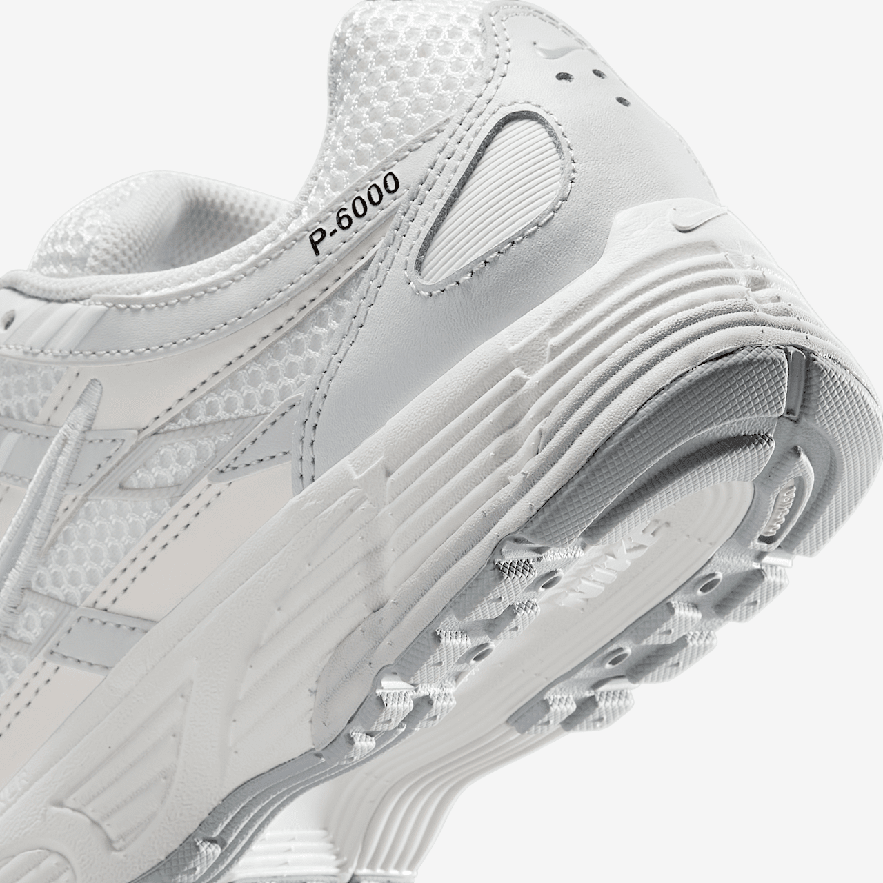 Nike P-6000 sneaker Summit White/Vast Grey/Wolf Grey