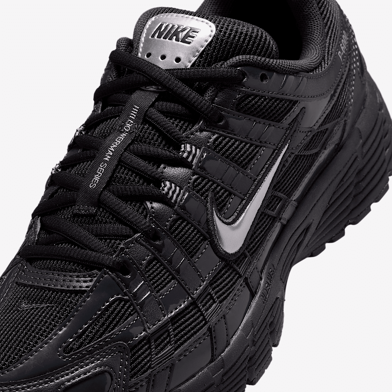 Nike P-6000 sneaker Off Noir/Metallic Silver