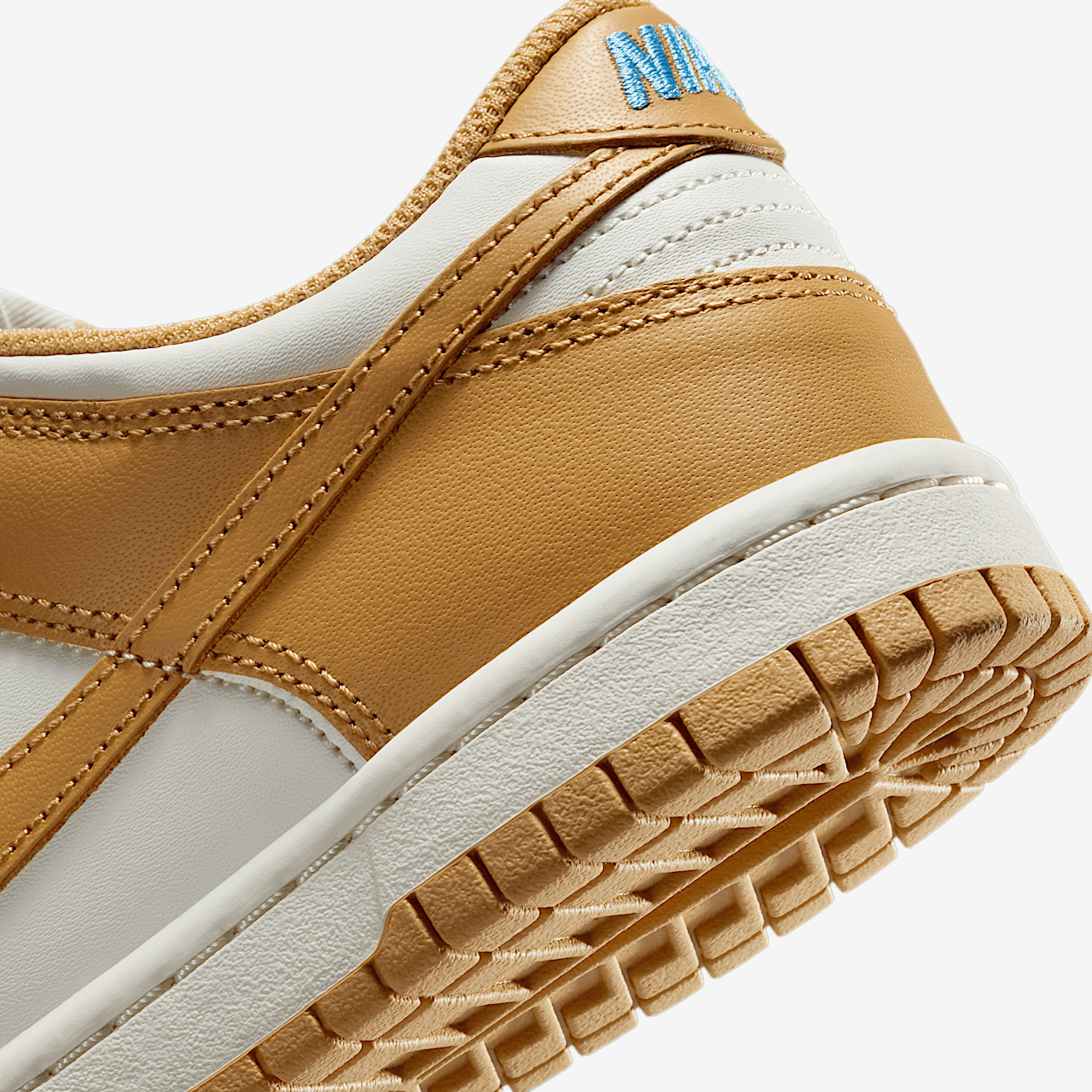 Nike Dunk Low sneaker Honeycomb/Sail/University Blue/Honeycomb
