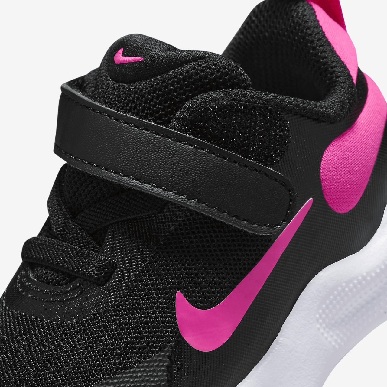 Nike  sneaker Zwart/Wit/Hyper Pink